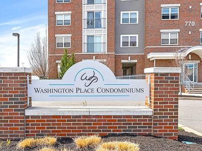 770 Washington Ave #406