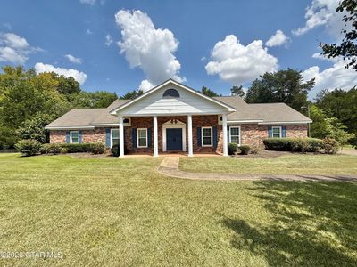 Property at 227 Pinecrest Dr, Macon, MS