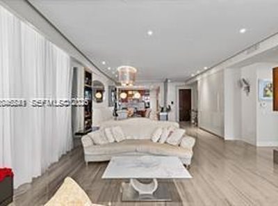 9705 Collins Ave Unit 1804N