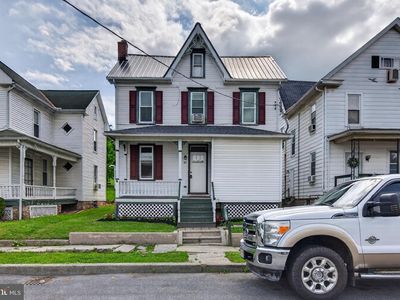 22 N Mann Ave