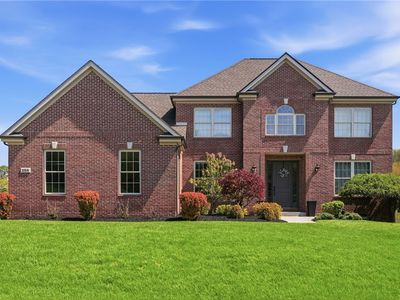104 Dalliance Ct