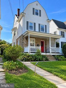 Property at 304 Hillside Ave, Jenkintown, PA