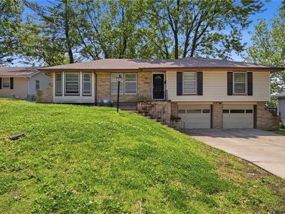 11401 E 61st Ter