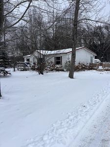 Property at W4817 Chrissie Cir, Shawano, WI