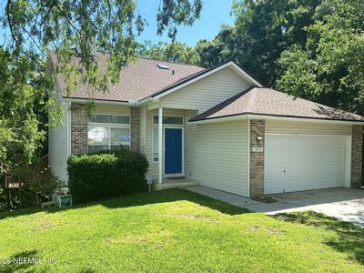 7043 VALLEY CREST Court