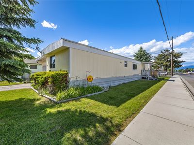 2400 Agnes Ave