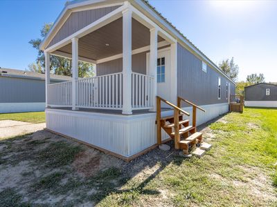 2224 Highway 87 East 82