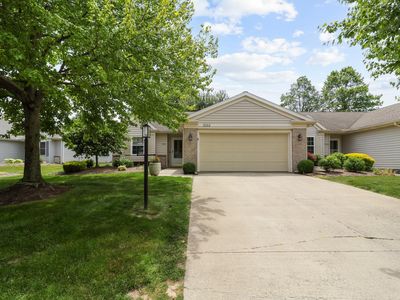 Property at 2212 Westwind Dr, Sandusky, OH