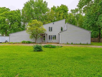 Property at 1122 E Pine St, Mason City, IL