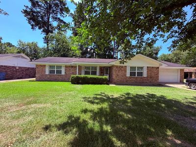 608 Willow Bend Dr
