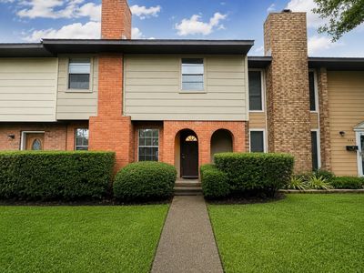 1528 Silverpines Rd #528