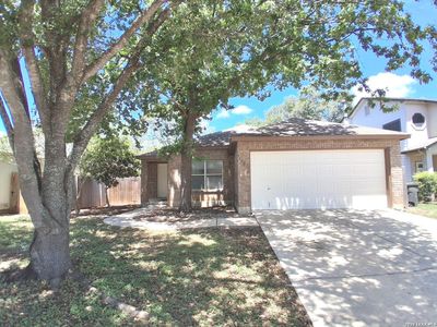 13327 Magnolia Brook