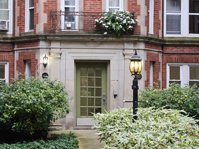 1411 W Farwell Ave APT E2