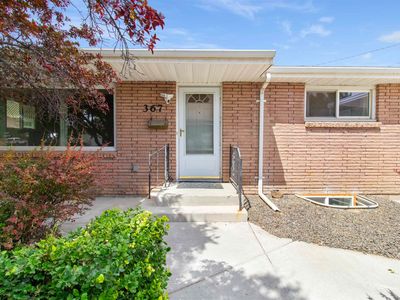 367 Ostrander St N