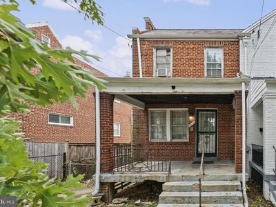 1648 Fort Davis St SE