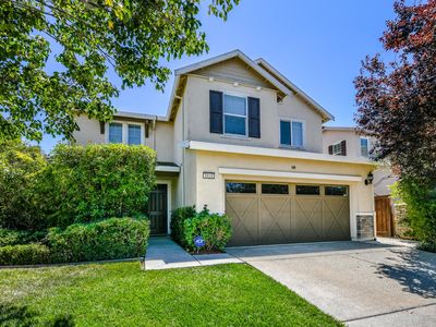 1810 Mezger Dr