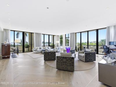 300 Seminole Ave APT 3C
