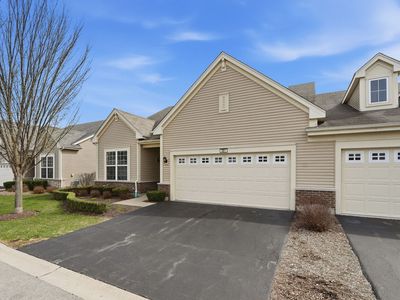 561 Autumn Cir