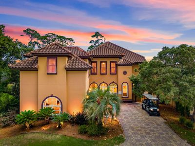 4598 Paradise Isle