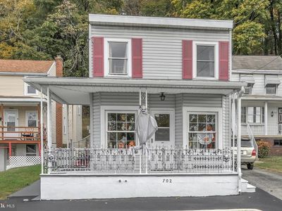 702 Port Carbon Saint Clair Hwy