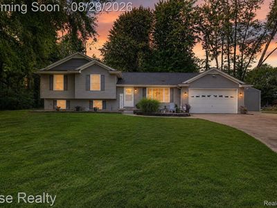 28817 Cedarama Dr