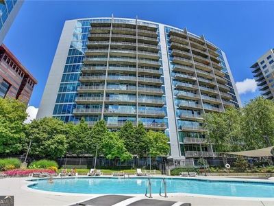 44 Peachtree Pl NW Unit 2027