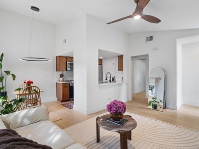 12811 Copper Cliff Ave Unit B
