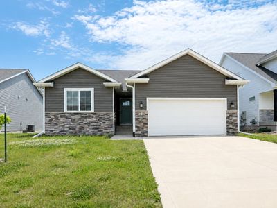 1240 NW Mill Springs Dr