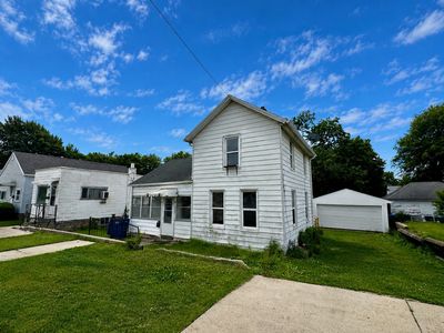 Property at 1422-1426 5th St, La Salle, IL