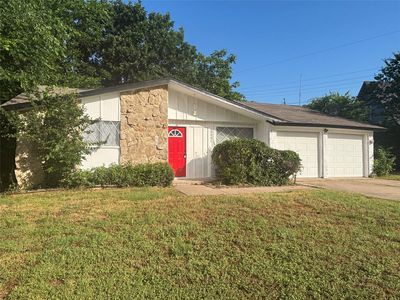 3261 Gene Ln