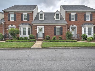 Property at 2024 W Manor Ct #2024, Kingsport, TN