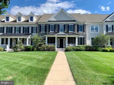 3704 Liseter Gdns