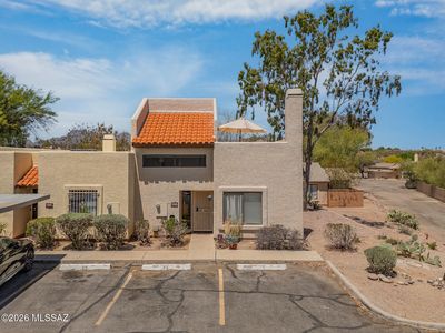 2533 N Ironwood Ridge Dr