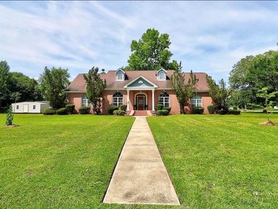 100 Willow Way