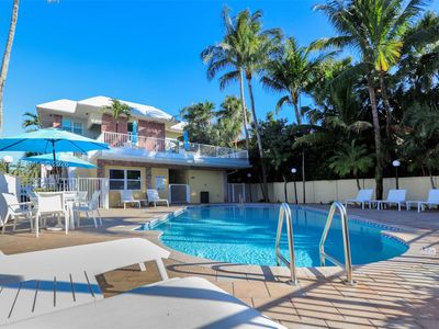 2424 SE 17th Cswy #109B