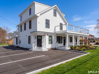 44 Williams Avenue