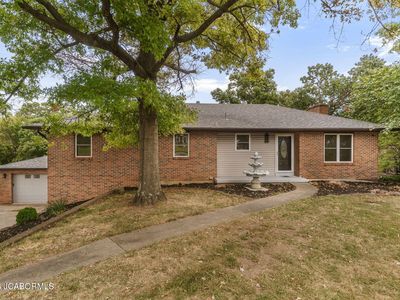 4930 Rainbow Dr