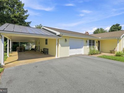 313 Linden St