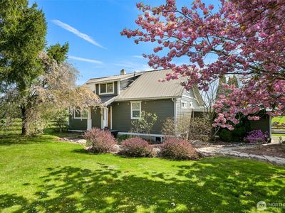 3073 Aldergrove Rd