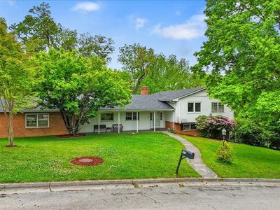 Property at 611 Landsdowne Dr, Blacksburg, VA