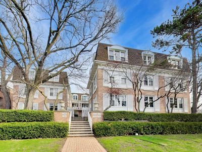 2201 Central St APT 1