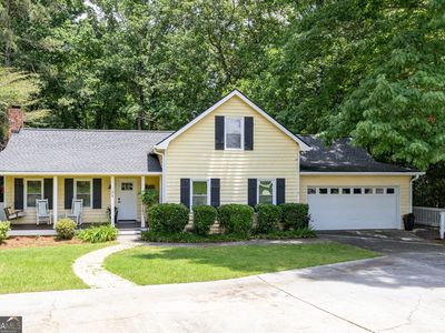 184 Lake Somerset Dr NW