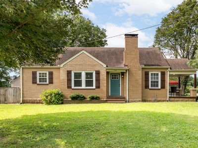 507 Adams Ave