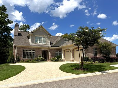 116 Thornhill Dr