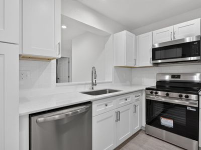 11451 Lakeview Drive #3a