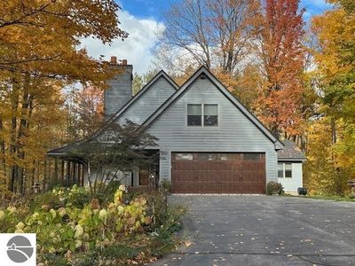 3285 E Torch Lake Dr