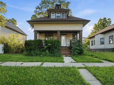 11218 S Hermosa Ave