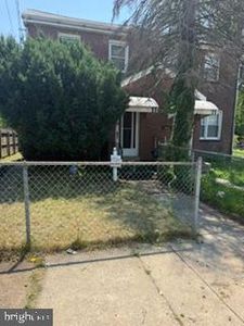 3007 W 10th St