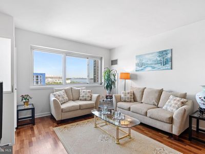 901 N Penn St Unit F706