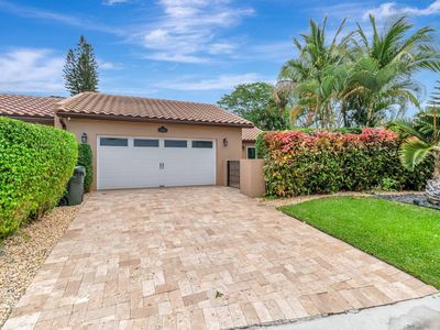 734 Camino Gardens Lane